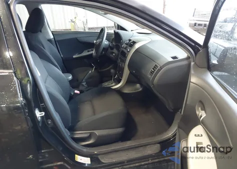 2011 Toyota Corolla S z USA, uszkodzony, nr VIN 2T1BU4EE9BC659213